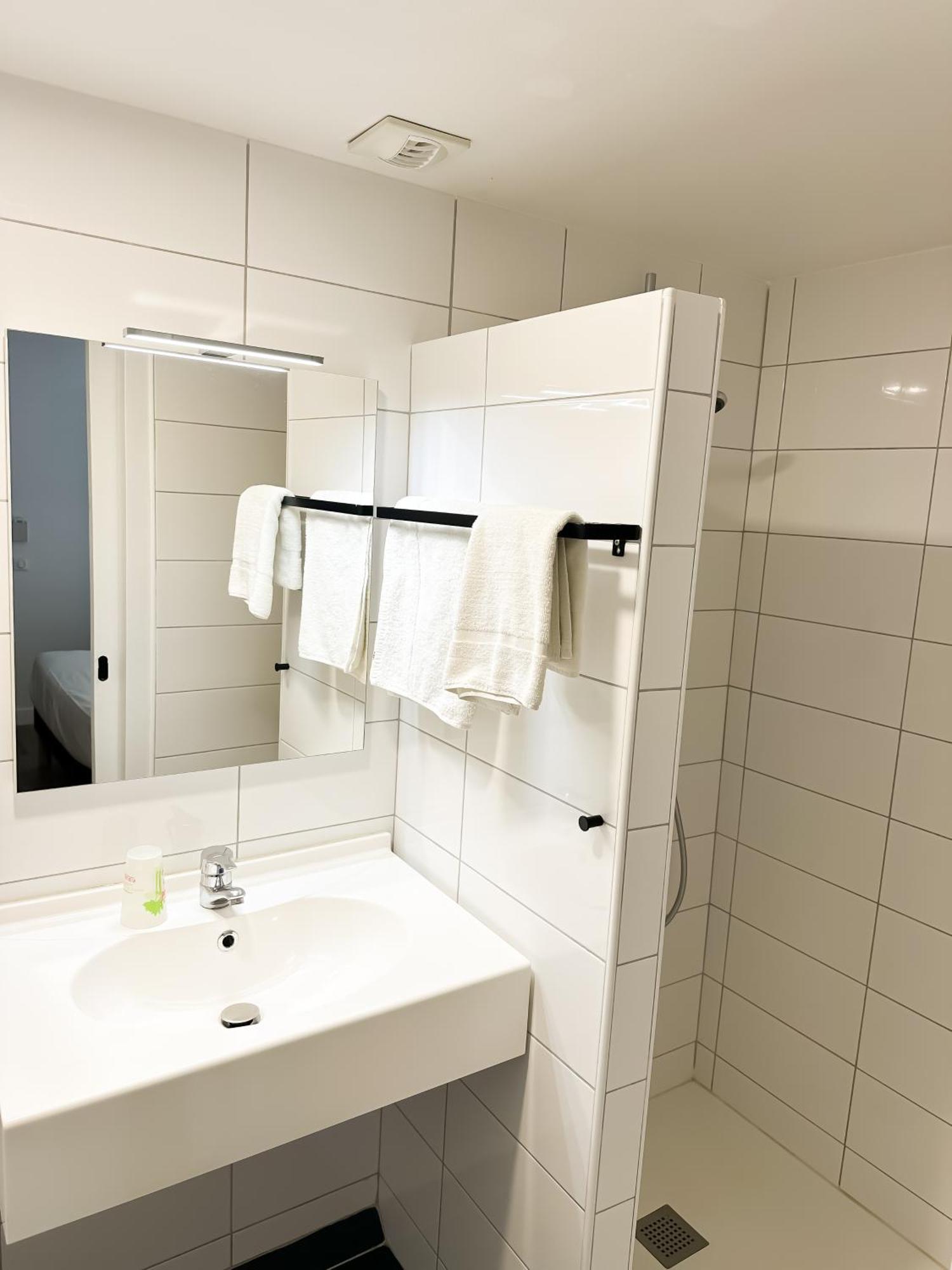 Sure Hotel By Best Western Mont-De-Marsan Saint-Pierre-du-Mont  Rom bilde